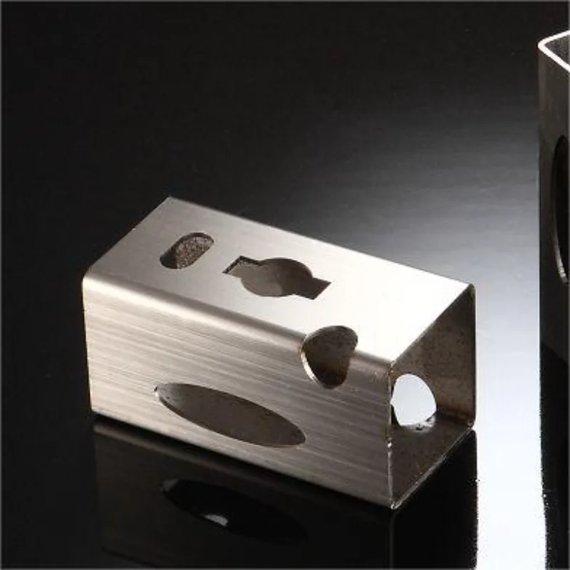 Metal pipe cutting hole truncation grooving high precision manufacturers Laser tube cutting technology - Image 2