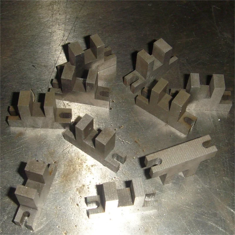Stamping mold manufacturers,Wire cut Electrical Discharge Machining,large workpieces can be cut - Image 4