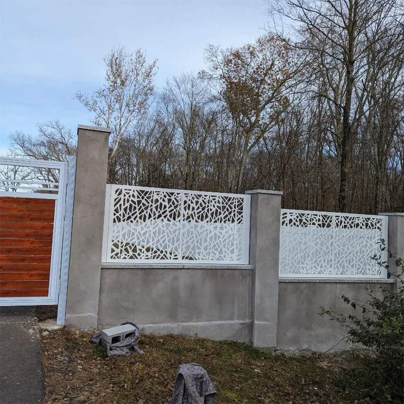 Irregularly cut aluminum metal wall panels - Image 3