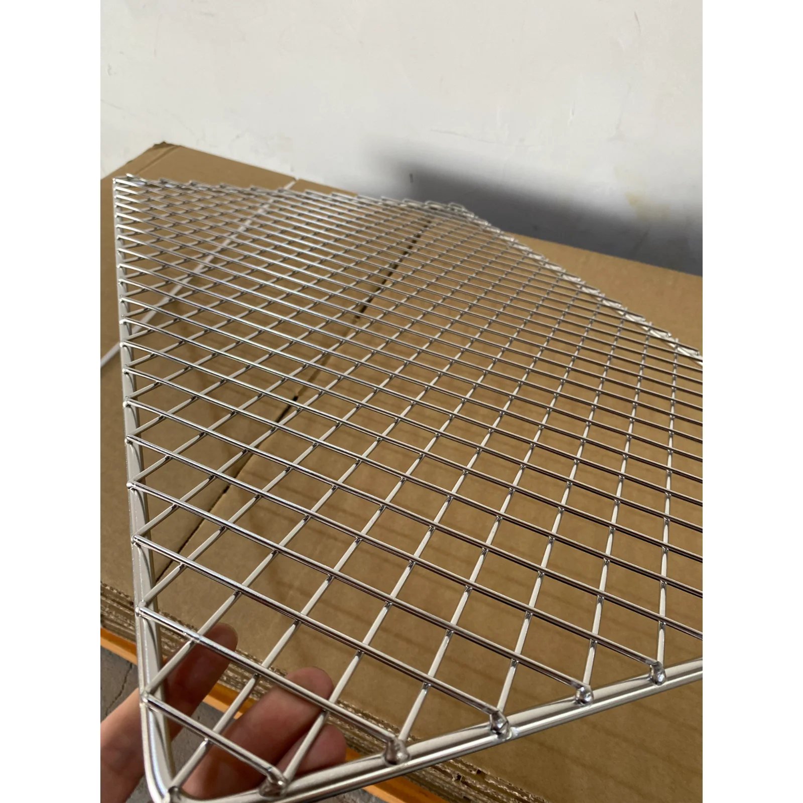 Custom stainless steel baking cooling wire grid - Image 2