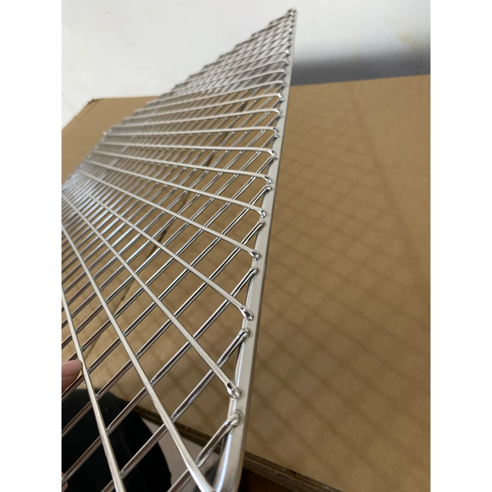 Custom stainless steel baking cooling wire grid - Image 3