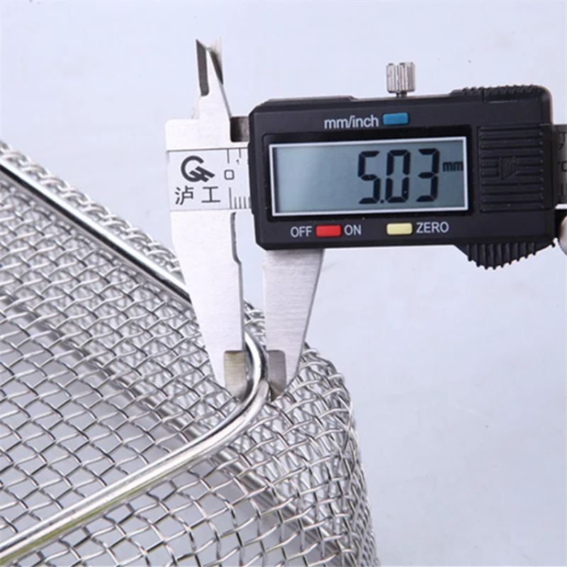 Professional Medical Sterilization Basket / Weld Medical Metal Wire Basket - Image 3