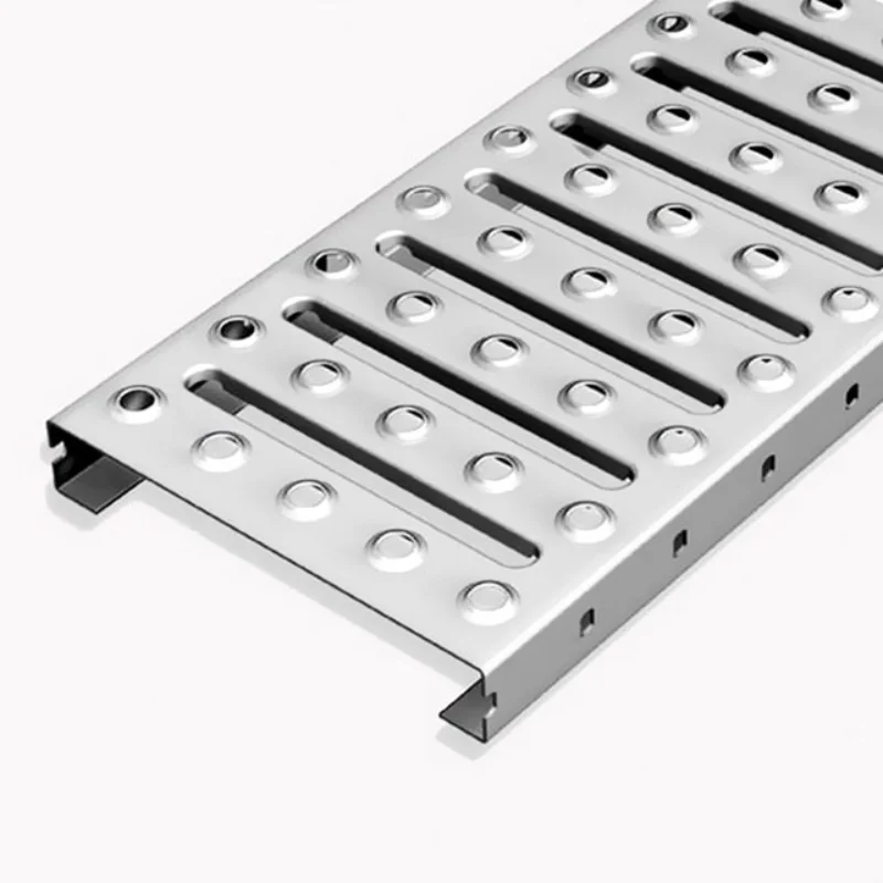 Alligator mouth shape perforated steel stair tread plate - Image 2