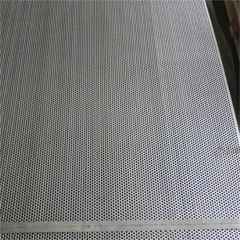 0.6、0.8、1mm perforated stainless steel filter plate ,filter perforation metal mesh plate - Image 4